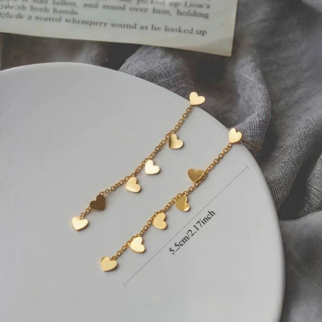 Viseči uhani s srčki zlate barve