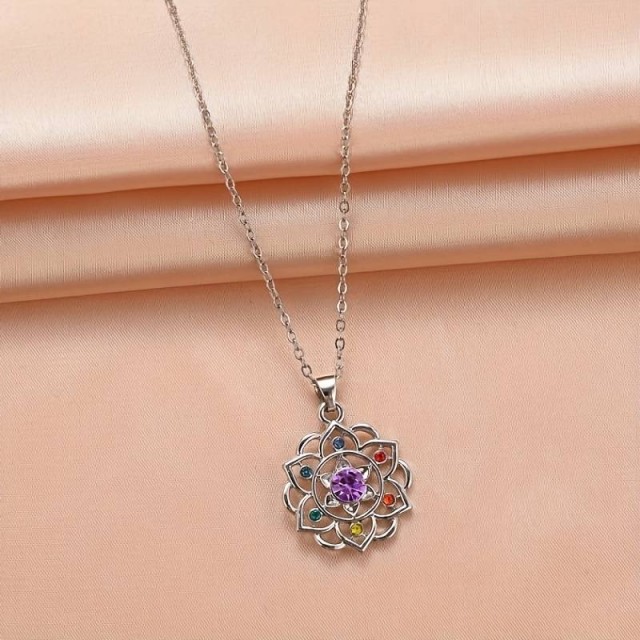 Verižica s kamenčki sedmih čaker, srebrna 