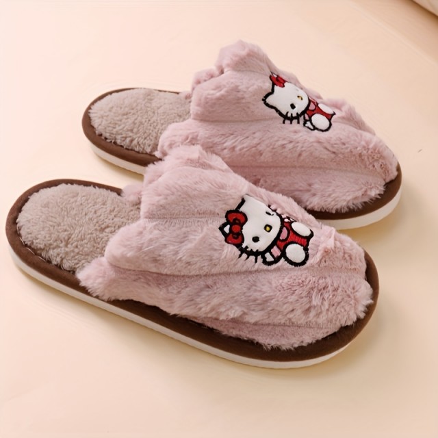 Prikupni plišasti in topli hišni copati z mucko Kitty 