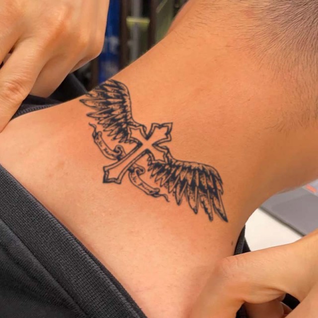 Začasna moška tatu nalepka angelski križ