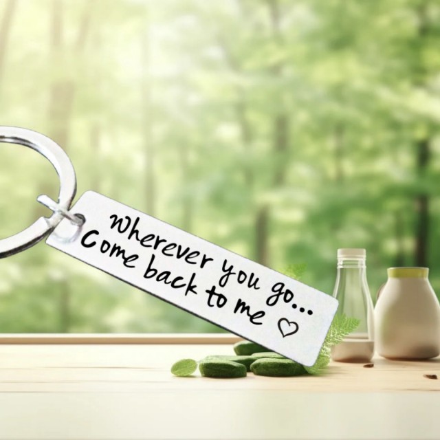 Obesek za ključe COME BACK TO ME