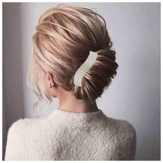 Elegantna lasna sponka z okrasnimi kamni 