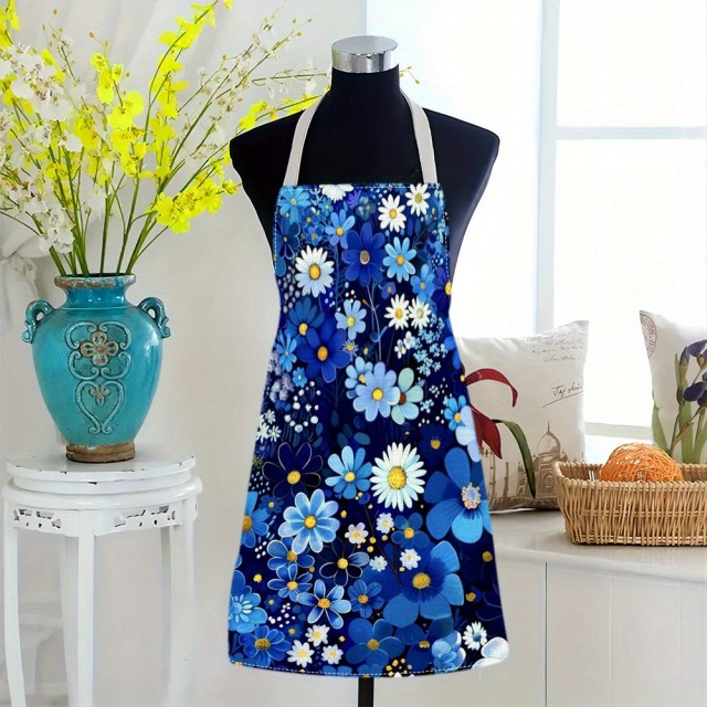 Kuhinjski predpasnik z modrim cvetličnim vzorcem