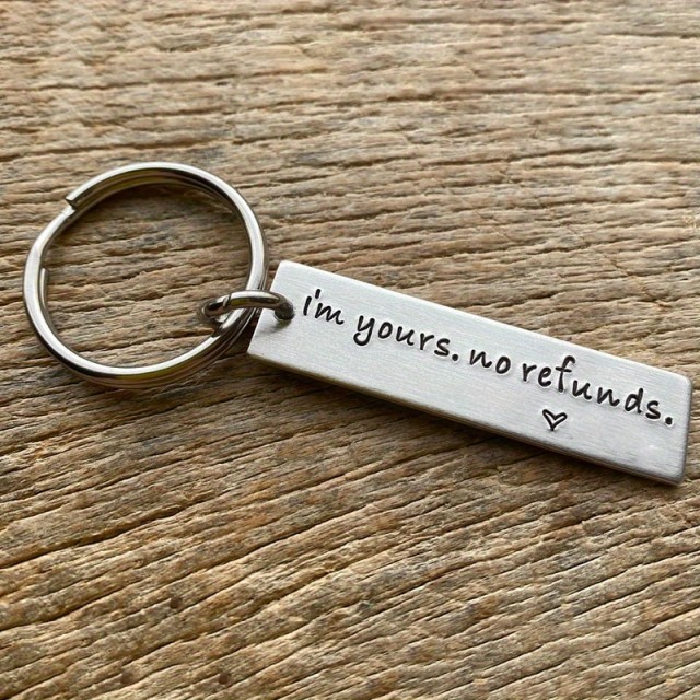 Obesek za ključe NO REFUNDS
