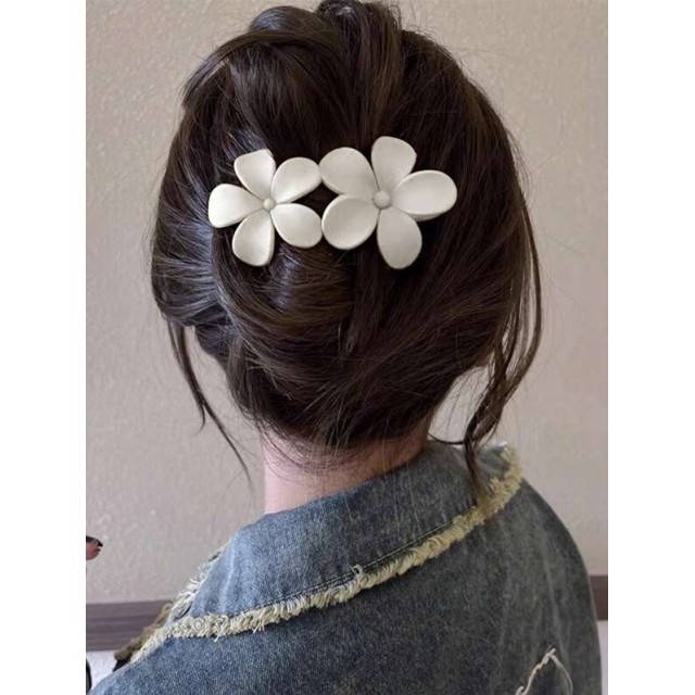 Večja plastična sponka za lase z rožo 4 barve