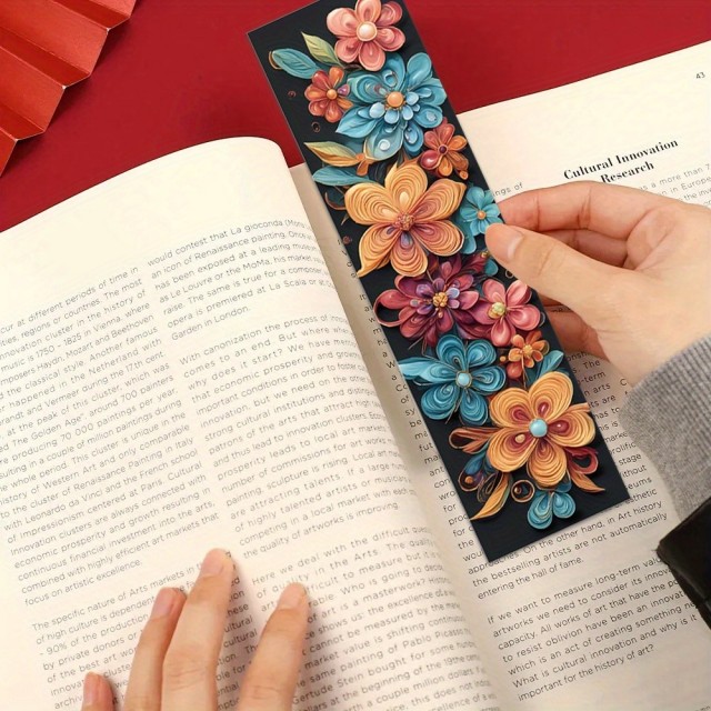 Komplet 32 knjižnih kazal s cvetličnimi motivi