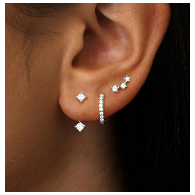 3 delni set uhanov zlate barve 