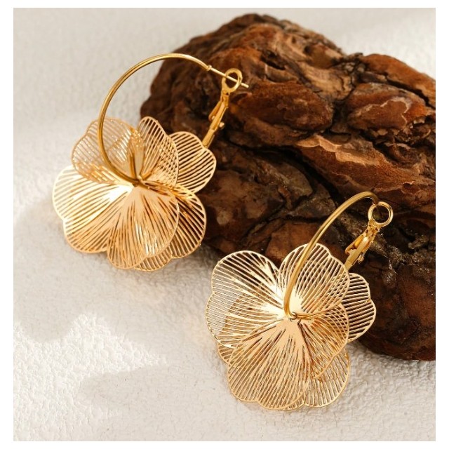 Viseči uhani z rožico srebrni ali zlati