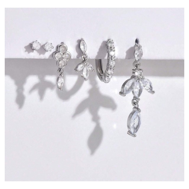 6 delni set uhanov za uho srebrn