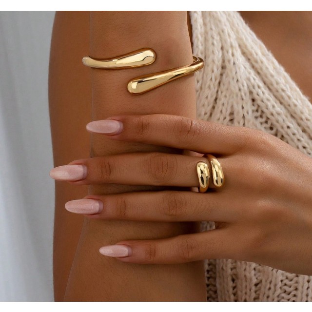 2 delni set zapestnice s prstanom v zlati barvi 