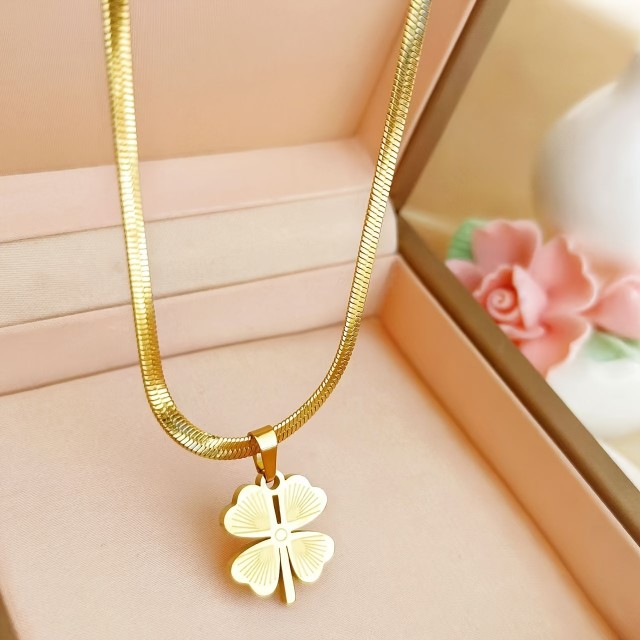 Elegantna ogrlica s štiriperesno deteljico, 2 barvi