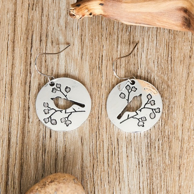 Vintage okrogli uhani s ptičko