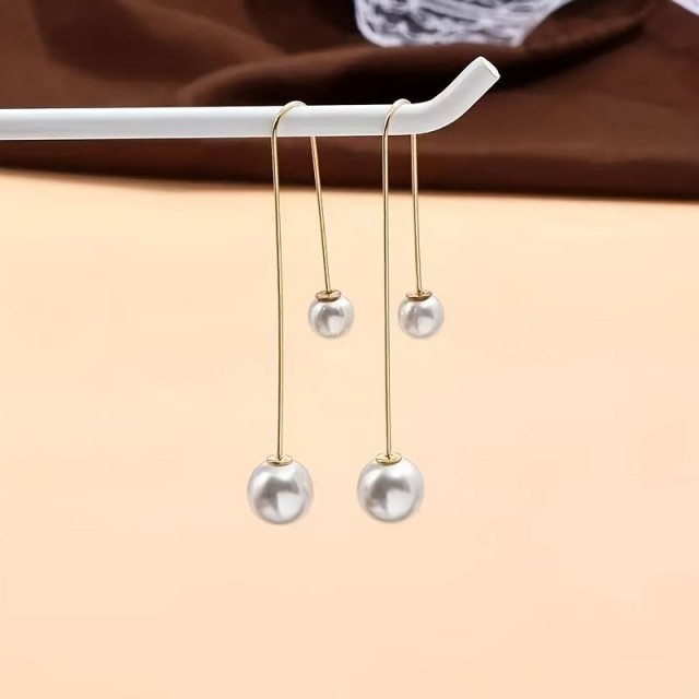 Elegantni viseči uhani s perlico zlati 