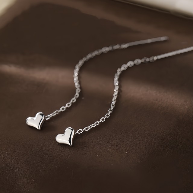 Elegantni uhani obliki srca z resico nerjaveče jeklo