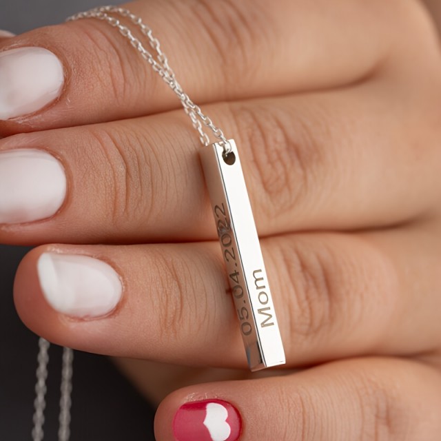  Personalizirana ogrlica iz 316L nerjavečega jekla – graviran obesek v obliki pravokotne palice