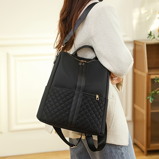 Šik ženski usnjen nahrbtnik v črni barvi