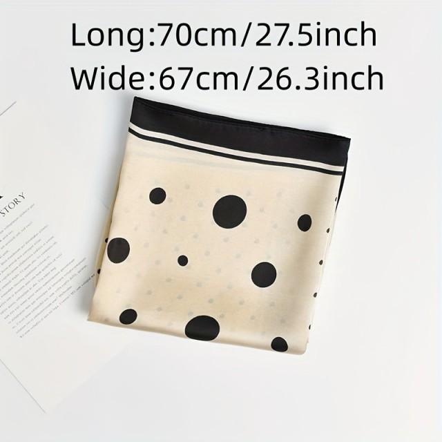 Elegantna ženska rjava ruta s pikami 