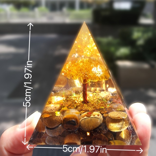 Orgonitna piramida s tigrovim očesom 5cm