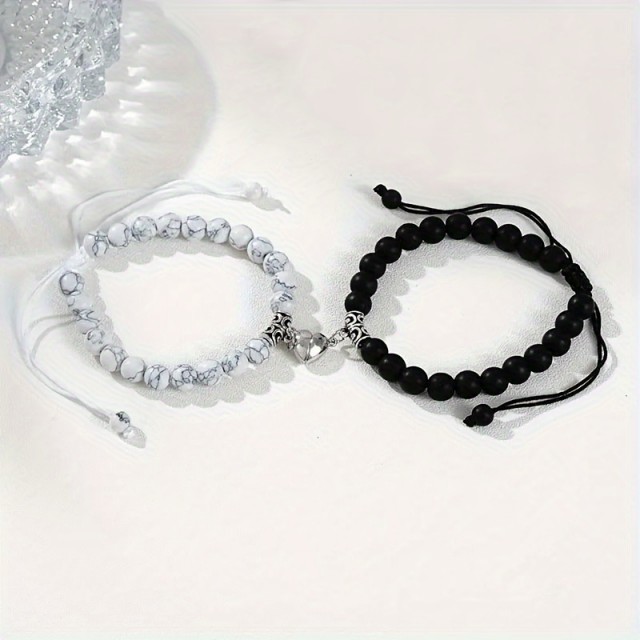 Komplet 2 zapestnic s kamni in magnetkom