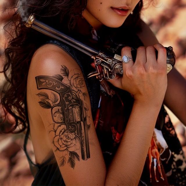 Vodoodporna začasna tetovaža nalepka - Dizajn vrtnice in pištole