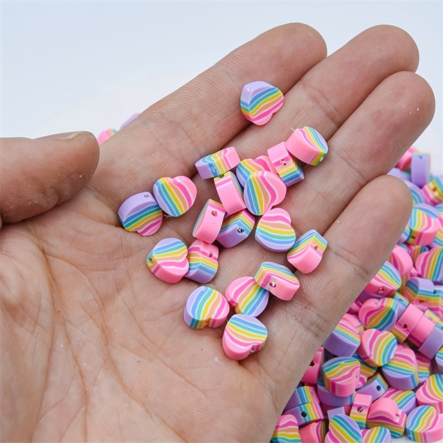 Fimo perle srčki mavrični – komplet 50 kosov