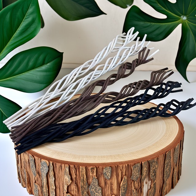 Valovite ratan palčke za difuzor – komplet 6 kosov naravne, rjave, črne