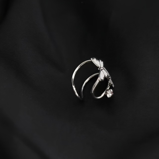 Elegantni uhan z dvojnim metuljem in biserčkom (luknjica ni potrebna)