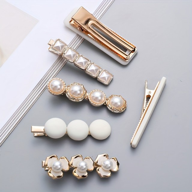 6 ženskih lasnih sponk z biseri in cvetjem