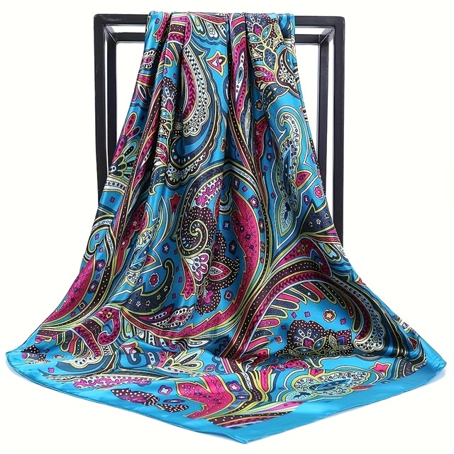 Elegantna kvadratna ruta s paisley vzorcem