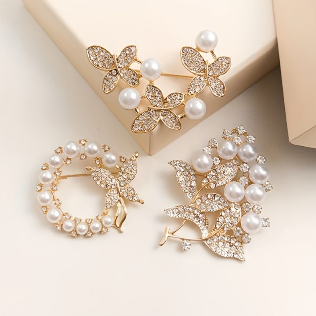 Akcijski komplet 3 elegantnih brošk z okrasnimi kamni