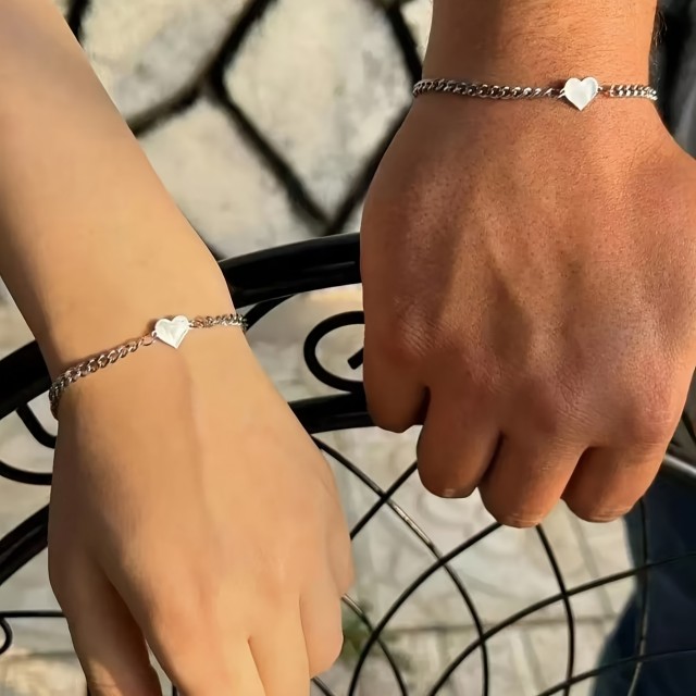 Komplet 2 zapestnic ZANJO in ZANJ s srcem