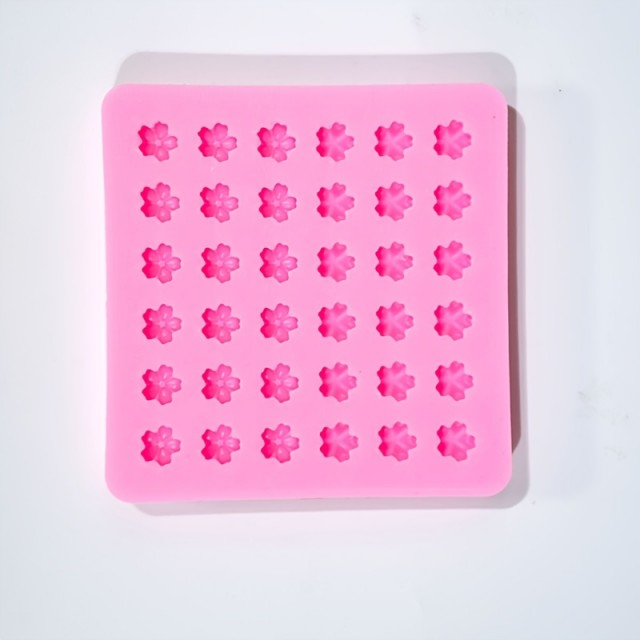 2 kosa silikonskih modelov za DIY obrt v obliki rožic in metuljev