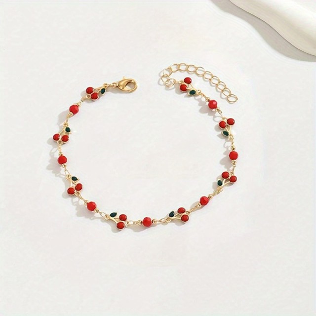 Trendna zapestnica s češnjicami