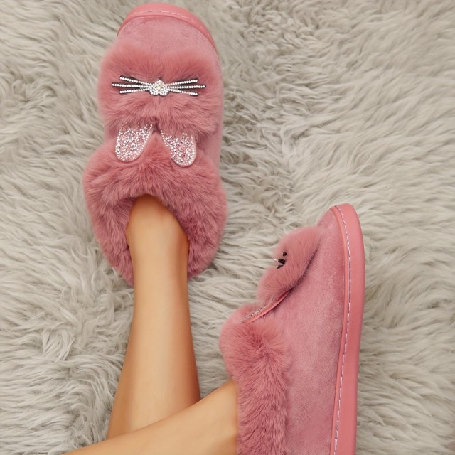 Udobni plišasti ženski copati z zajčkom