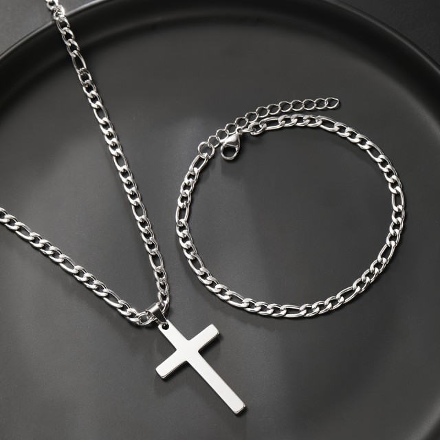 Dvodelni moški komplet z verižico križ in zapestnico