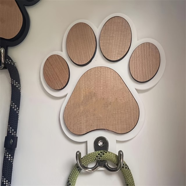 Personalizirano stensko obešalo tačka z gravuro imena
