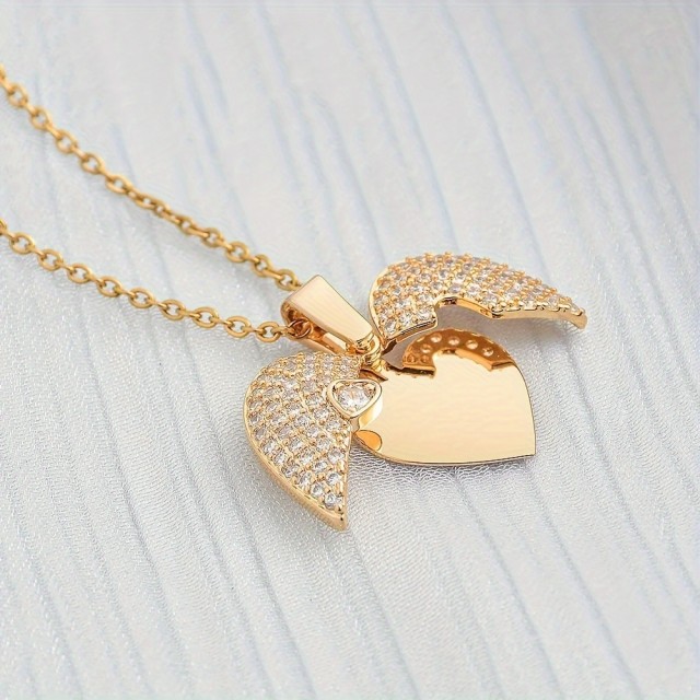 Personalizirana ogrlica z odpirajočim srcem in gravuro po vaših željah