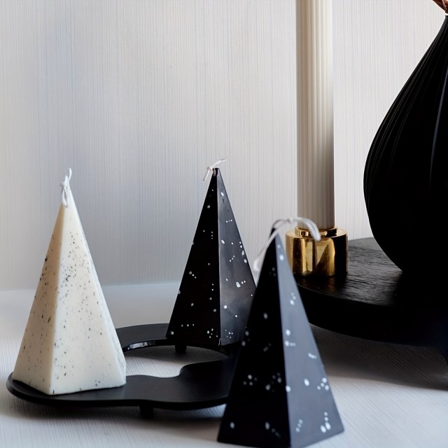 Silikonski model za sveče – piramidna oblika