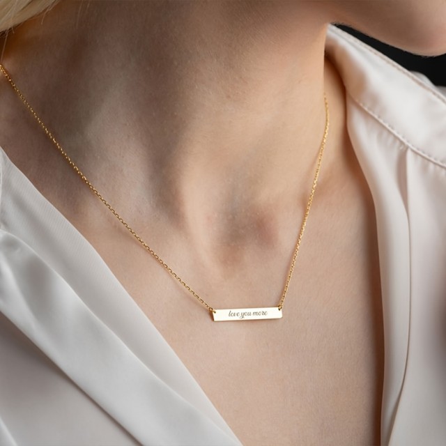 Personalizirana ogrlica s podolgovato ploščico in gravuro po želji