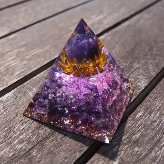 Ametistova Lotusova Runska Reiki Piramida 5CM