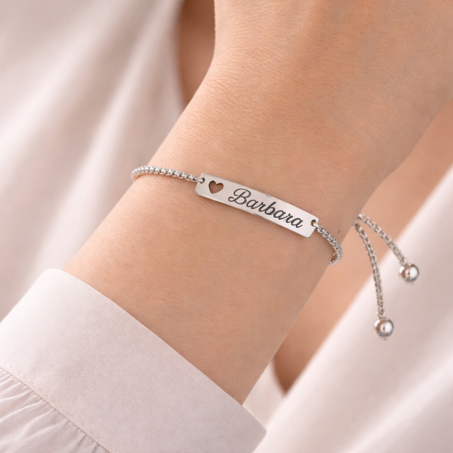 Personalizirana zapestnica s srcem VAŠE IME 