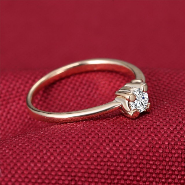 3-delni set nakita v zlati barvi