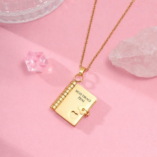 Personalizirana ogrlica s knjigo in gravuro po želji v 3 barvah