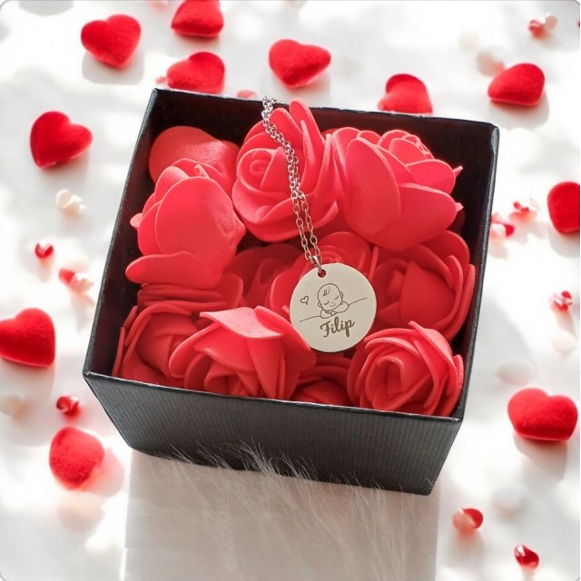 Personalizirana ogrlica MOTIV DOJENČKA IN IME