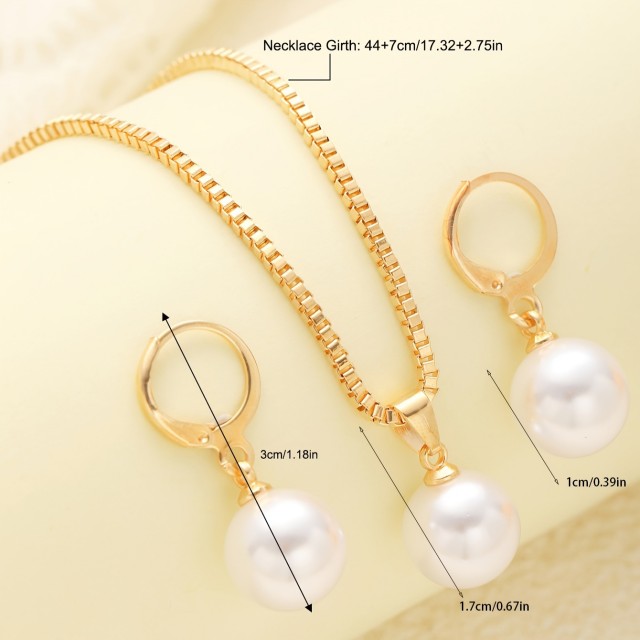 Dvodelni komplet elegantne ogrlice in uhanov s perlico