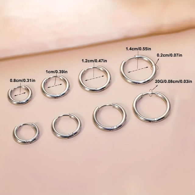 Moški okrogli uhani nerjaveči - komplet 4 parov srebrne ali črne barve 