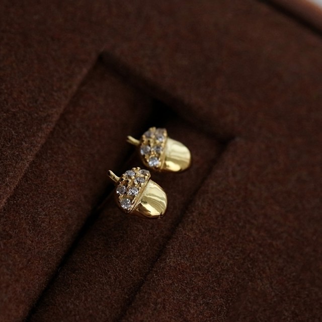 Prikupni mini uhančki v obliki želoda