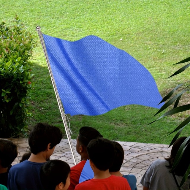 Prenosni teleskopski zastavni drog 