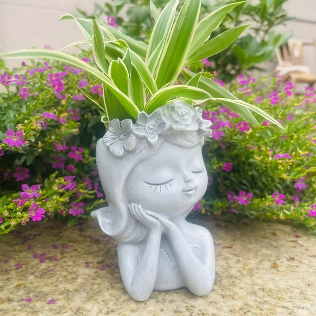 Cvetlični lonček PRIKUPNA DEKLICA