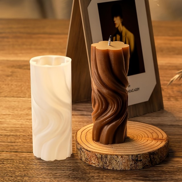 Silikonski kalup za sveče v obliki spiralnega valja